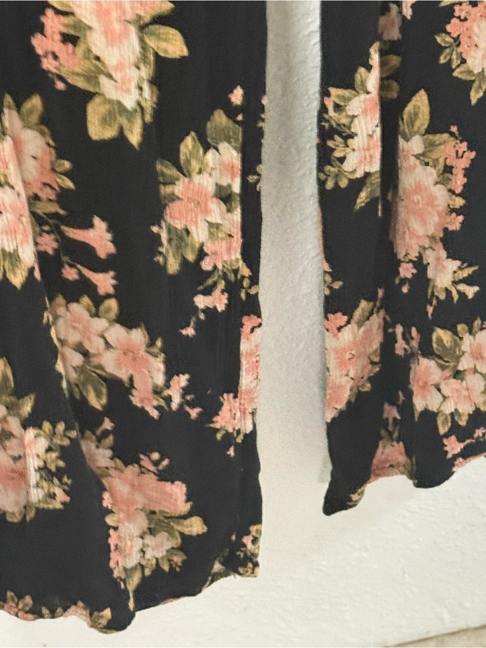 American Eagle Outfitters Black Floral Maxi Romper - Picture 6 of 14